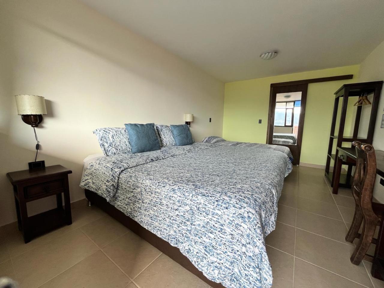Hotel Cabanas San Cayetano Paipa Luaran gambar