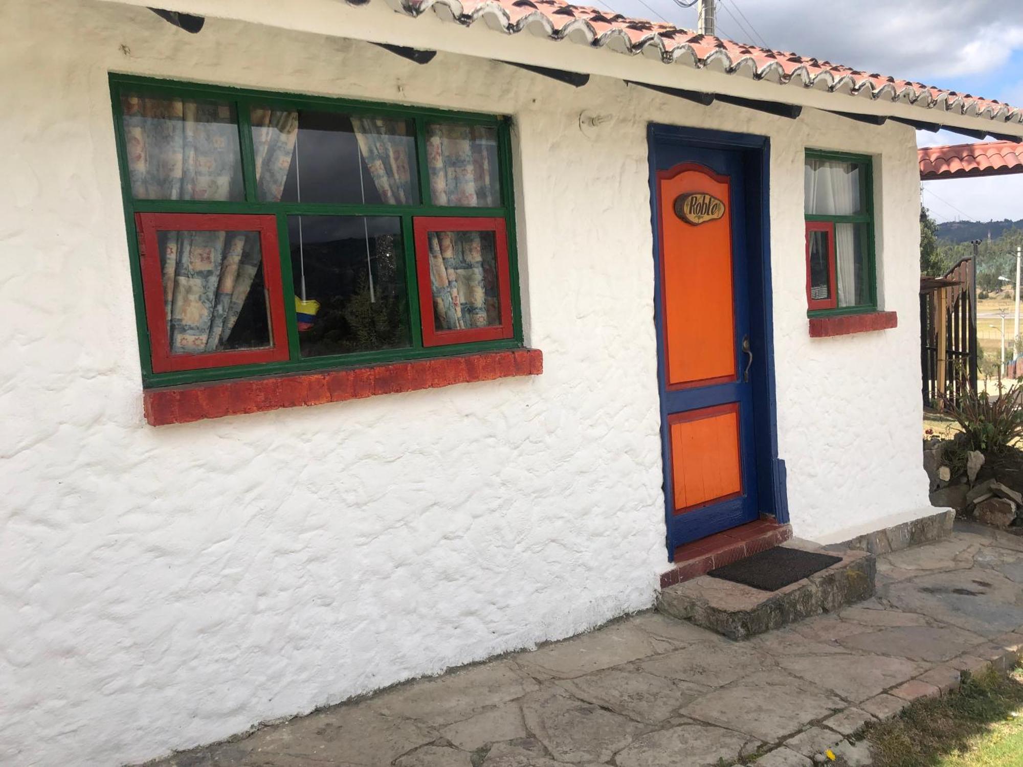 Hotel Cabanas San Cayetano Paipa Luaran gambar