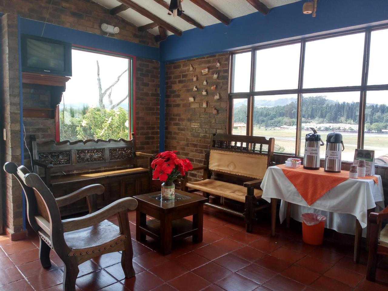 Hotel Cabanas San Cayetano Paipa Luaran gambar