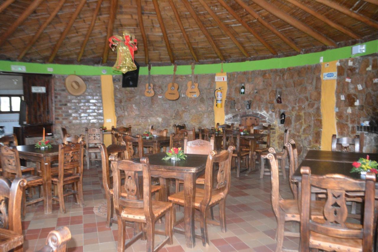 Hotel Cabanas San Cayetano Paipa Luaran gambar