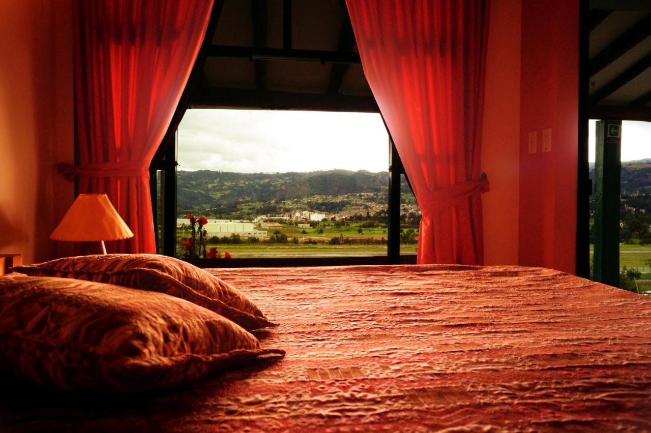 Hotel Cabanas San Cayetano Paipa Luaran gambar